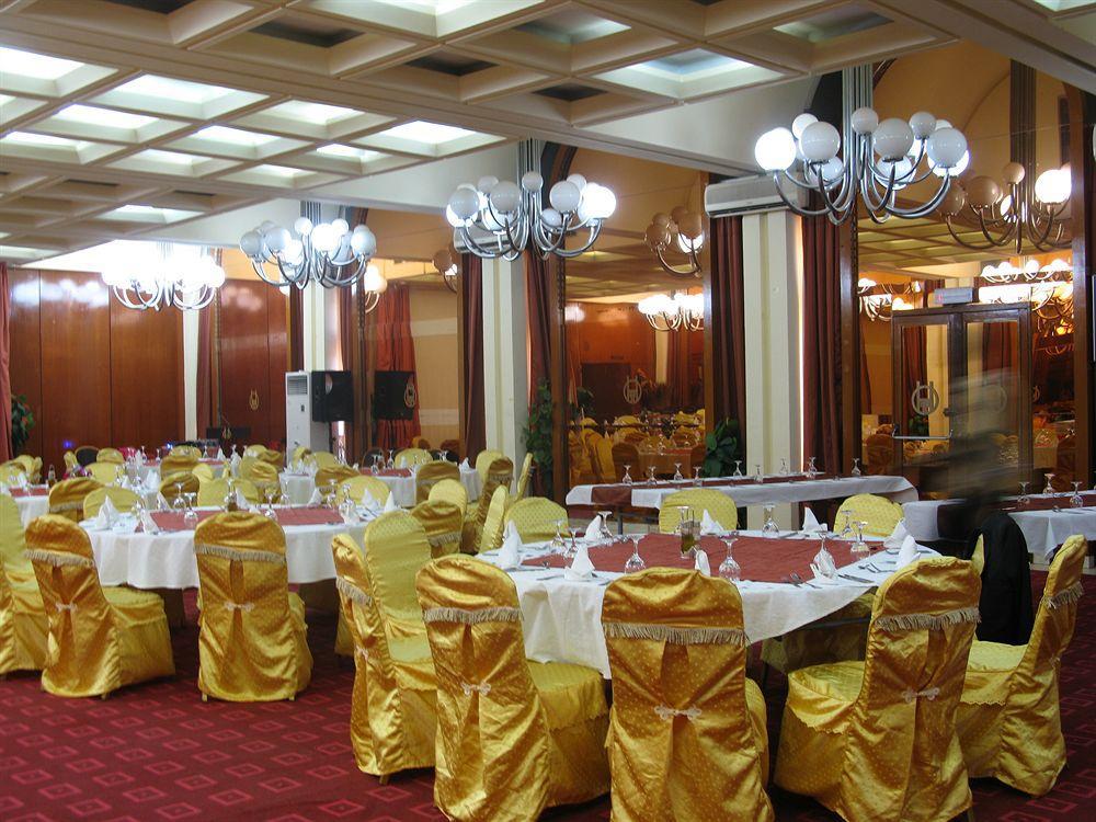Gaweye Hotel Niamey Exterior foto